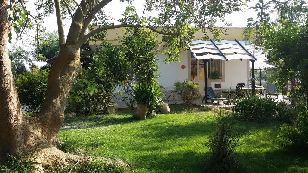 B&B La Gazza Ladra Carmiano (Apulia) Exterior foto